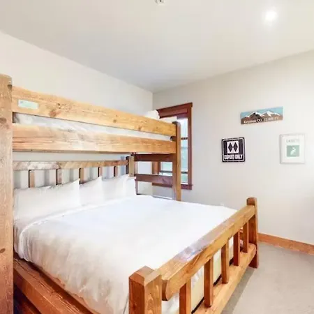 Red Hawk Townhomes 4 Bedroom - 200 Yards To Gondola!